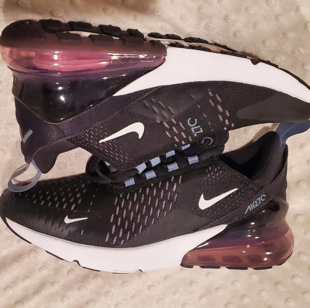 Nike Air Max 270